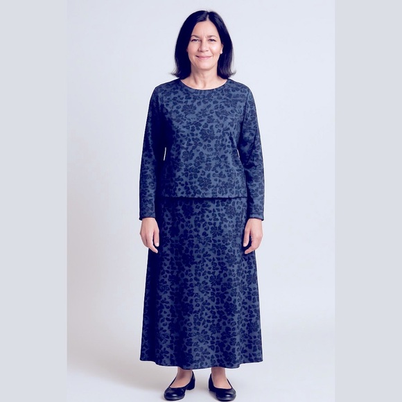 Huis Clos Collection Dresses & Skirts - Huis Clos Collection Floral Jacquard Maxi Skirt Set Black Velvet Size 12